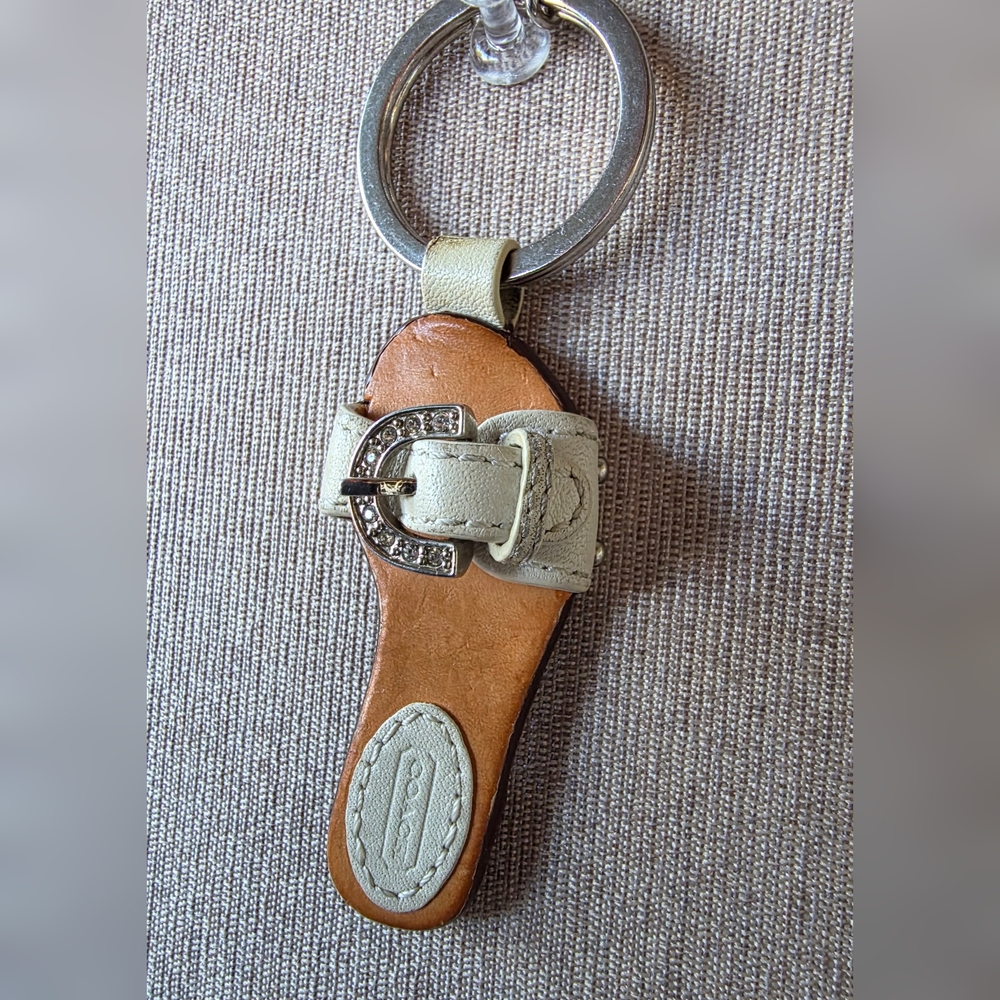 Coach Vintage Rare White Sandal Keychain With Rhinestone Buckle - Picture 5 of 8